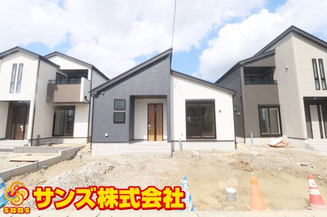 郡山市富久山町久保田字岡ノ城　　　３号棟　　　行健小学校、行健中学区の外観|南側から見た外観♪
