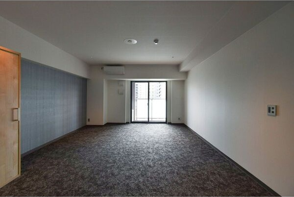 T’s Residence Nagoyaの居間・リビング