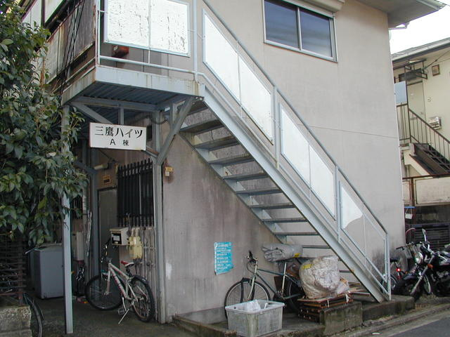 武蔵野市西久保3丁目のアパートの画像