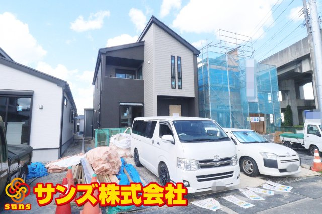 郡山市富久山町久保田字岡ノ城　　　4号棟　　　行健小学校、行健中学区の外観|南西側から見た外観♪