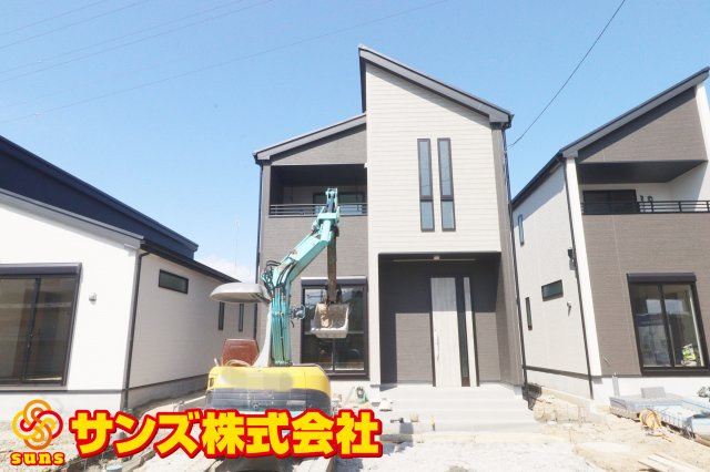 郡山市富久山町久保田字岡ノ城　　　4号棟　　　行健小学校、行健中学区の外観|南東側から見た外観♪