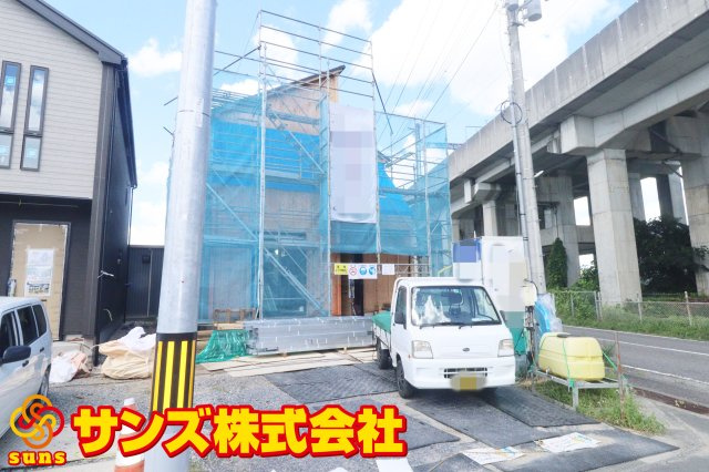 郡山市富久山町久保田字岡ノ城　　　5号棟　　　行健小学校、行健中学区の外観|南西側から見た外観♪