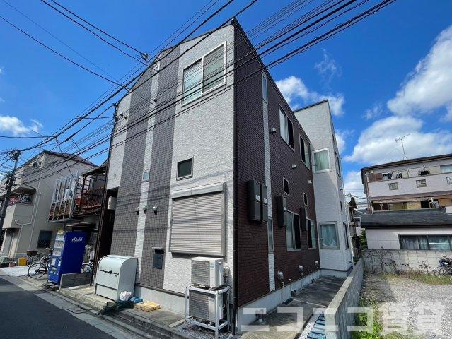板橋区蓮根２丁目のアパートの外観