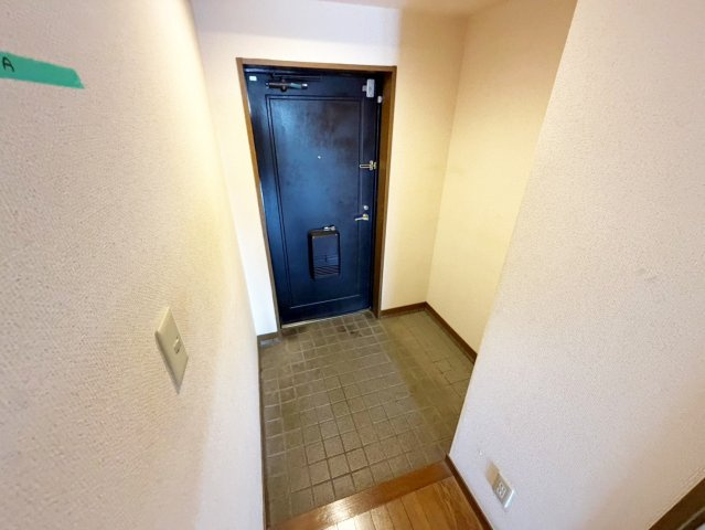 シャトレ千里の玄関