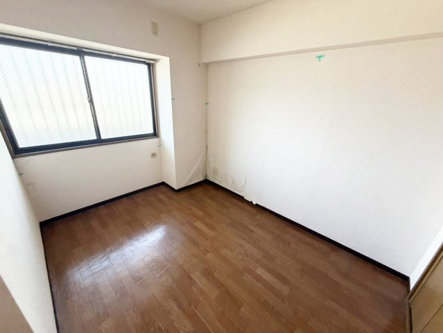 シャトレ千里の寝室