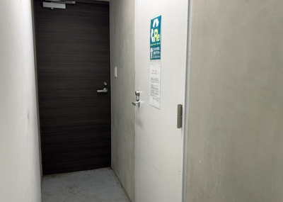 【設備】 | ＭＡＸＩＶ八王子ＤＵＥ | 共有部分は、住民なら誰もが使える設備のこと。例えば駐車場やエレベーター、インターネット設備、セキュリティ設備などがあります。他にも、マンションの廊下・外部階段やエントランス・ゴミ置き場などがあります。