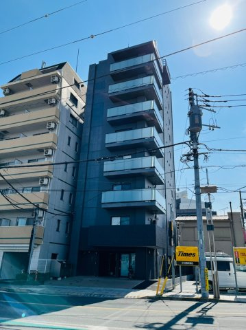 EC BUILDINGの外観