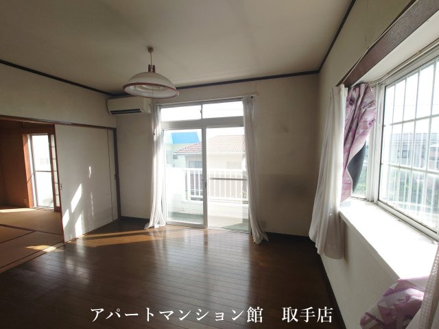 N CourtⅡの居間・リビング