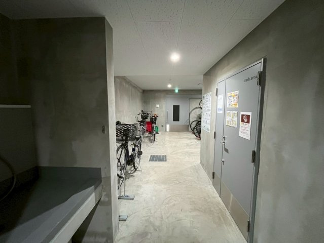 ザ・レーベン札幌大通　ＭＡＳＴＥＲＳ　ＯＮＥのその他共用部分|屋内駐輪場には３台のレントサイクルもございます