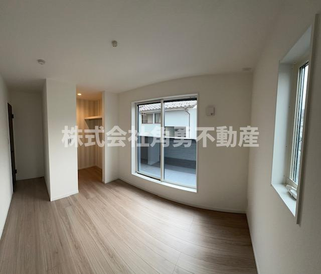 秦野市第3渋沢　新築一戸建て　1号棟の内観：施工例|《施工例》洋室