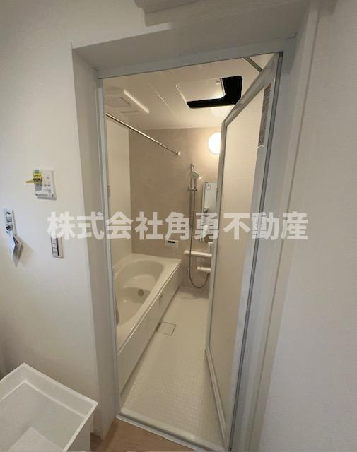 秦野市第3渋沢　新築一戸建て　1号棟の内観：施工例|《施工例》浴室