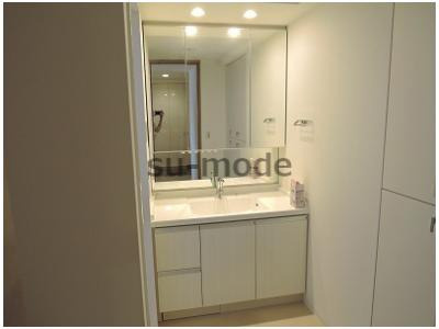 ジオタワー高槻ミューズガーデンの洗面所