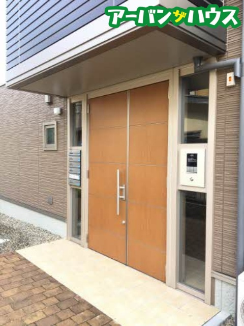 クレアージュ南方のエントランス