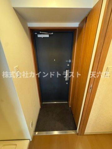 サンシャイン都島の玄関|明るい玄関です