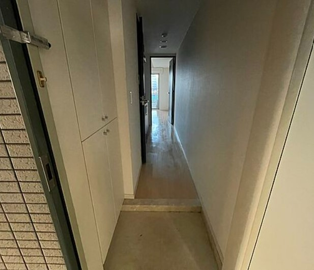 レジディア浅草吾妻橋の玄関
