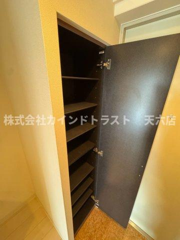 ラグゼ都島北Ⅱの収納|ちょっとした収納スペースも充実しています