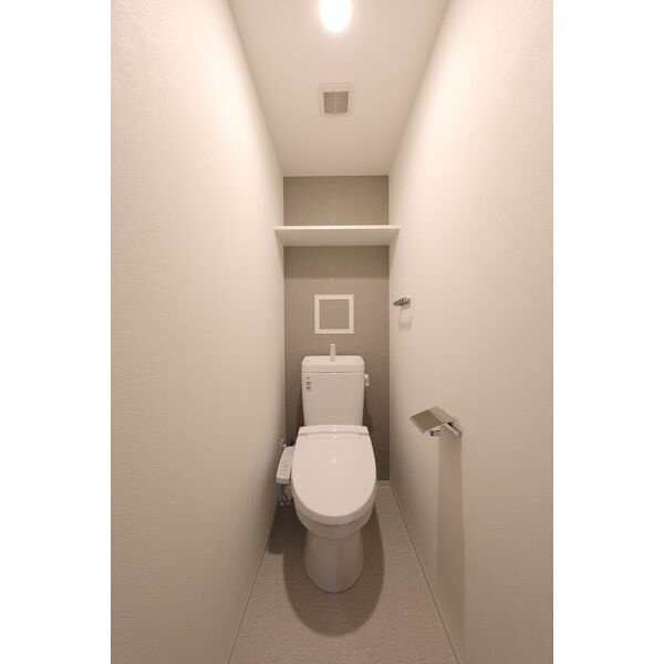 S-RESIDENCE高岳bresa(ブレサ)　名古屋市賃貸　仲介手数料無料のトイレ