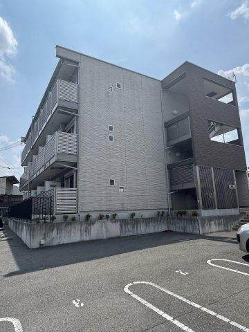 クレイノセントコージア山崎の外観