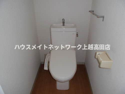 ヴィラージュⅡのトイレ|温水洗浄暖房便座