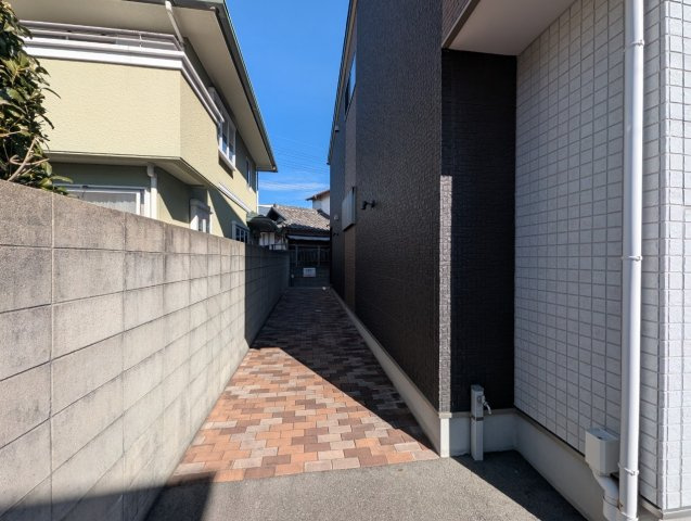 ラウレア豊中のエントランス
