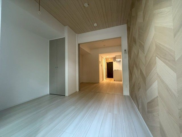【寝室】