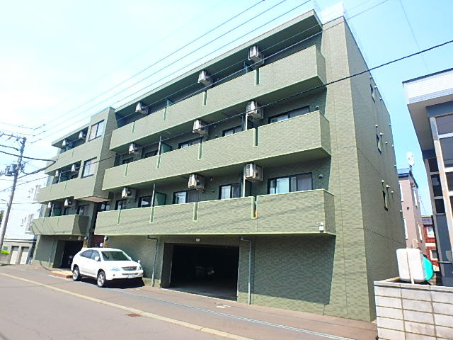 ラ・コンテ栄通