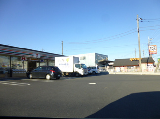 セブン－イレブン 柏吉野沢店まで900ｍ
