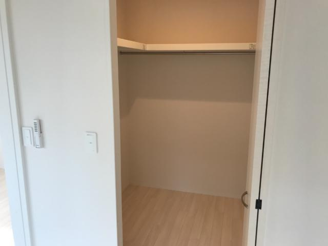 ブルーシエルの収納|ウォークインクローゼット