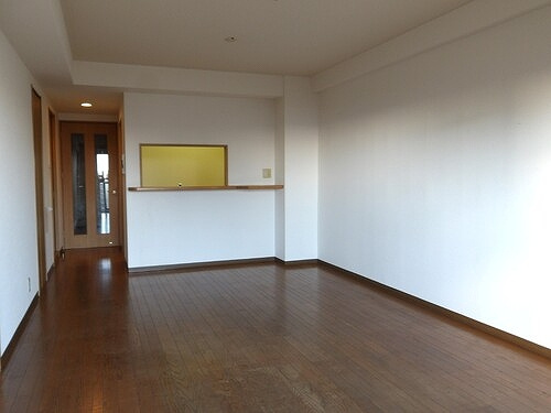 ライオンズマンション千葉グランドタワーの居間・リビング|LDK約15.3畳　※同タイプ別部屋