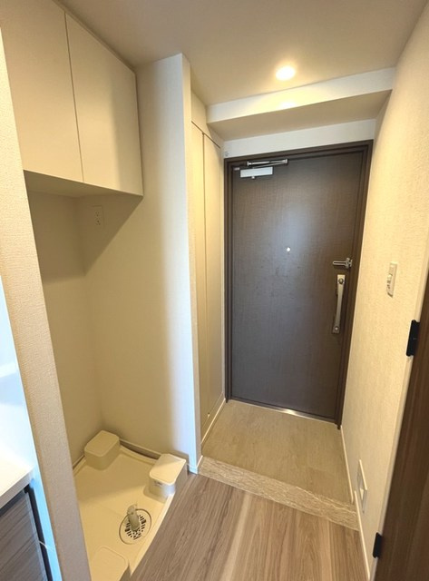 パークアクシス上野ＥＡＳＴの玄関|※写真は同タイプ住戸です。
