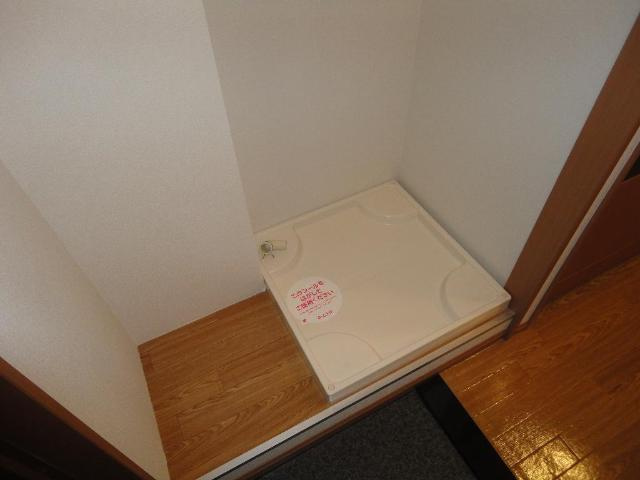 ラフィネス鶴見のその他|洗濯機置場