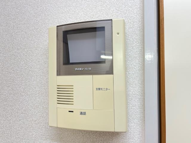 クィーンシティー吉川の内装|カメラ付インターホン（イメージ）