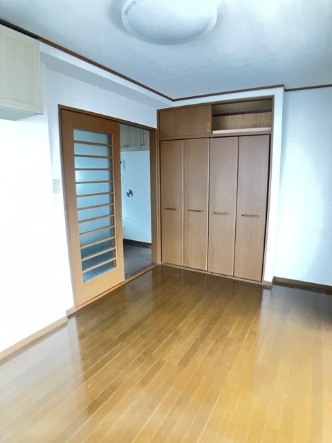 ステラ向井の内装