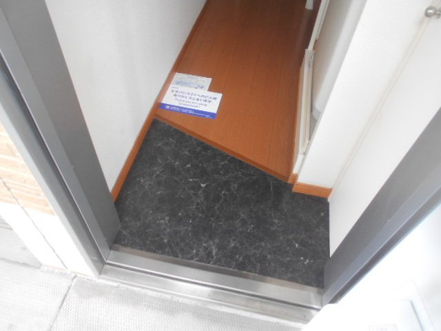 レオパレスＭｉｓｅの玄関