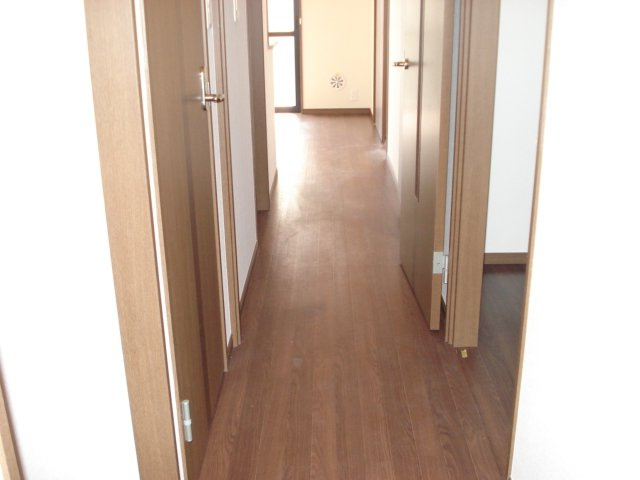 クレールスクエアの内装|廊下
