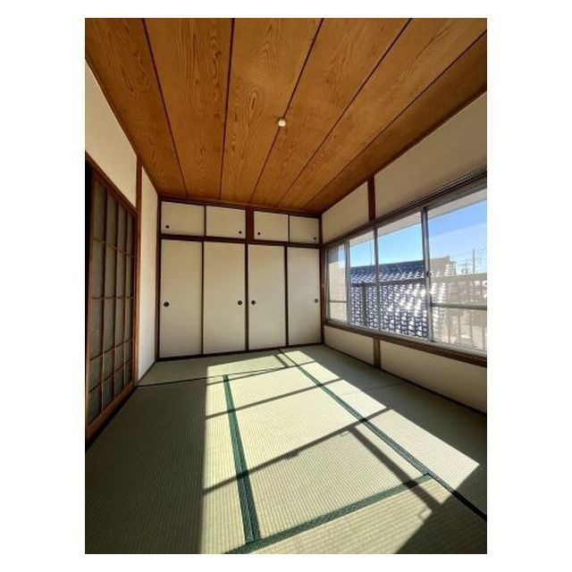 岐阜市中２丁目の一戸建ての収納
