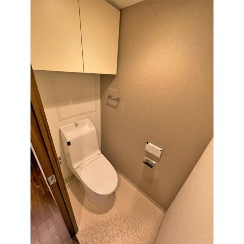 岐阜市蕪城町の賃貸マンションのトイレ|温水洗浄暖房便座