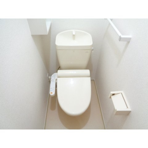 クレセント参番館のトイレ