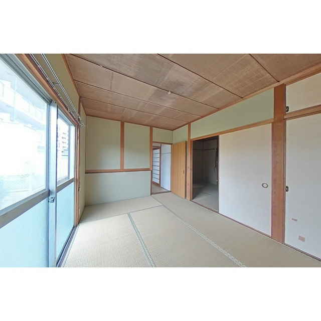 岐阜市則武の一戸建ての居間・リビング