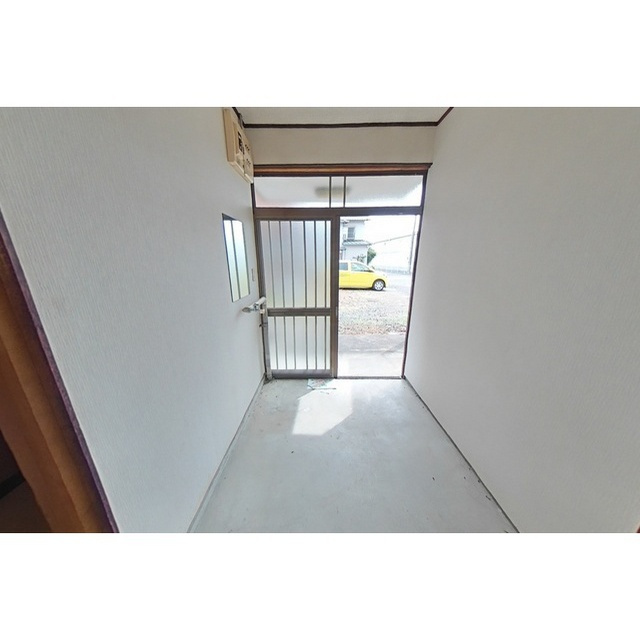 岐阜市則武の一戸建ての玄関
