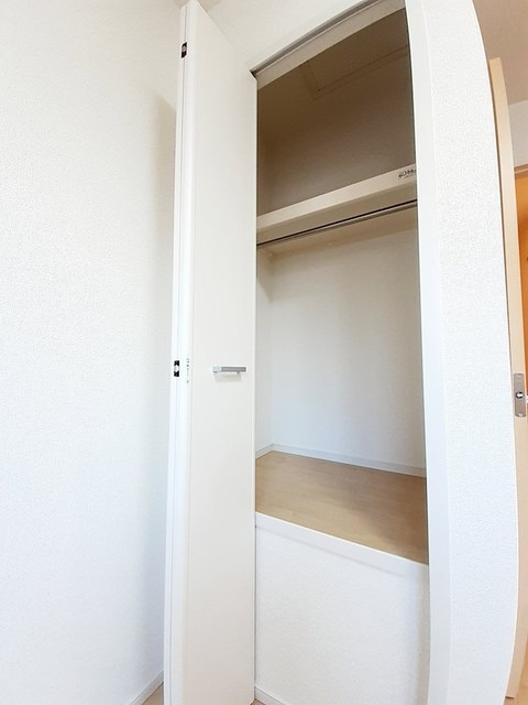 エルセレーノ森島の収納
