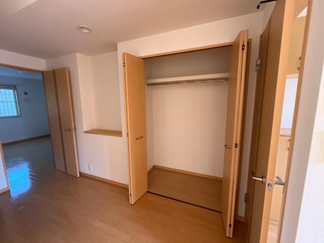 ラヴィアンローズNの収納|クローゼット