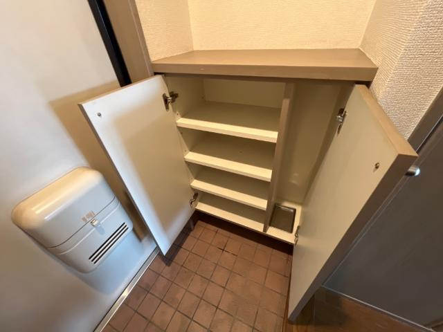 プロニティー２３０の収納|下駄箱