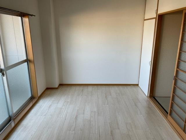 サングリーン西添の内装|洋室