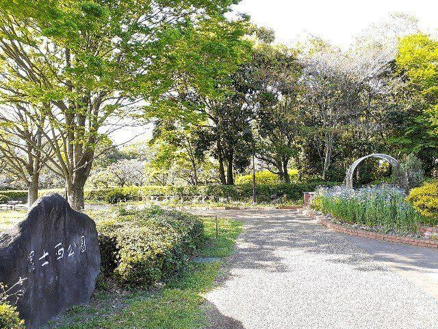 ソル　エト　ルーナの周辺|その他「富士西公園まで1200m」
