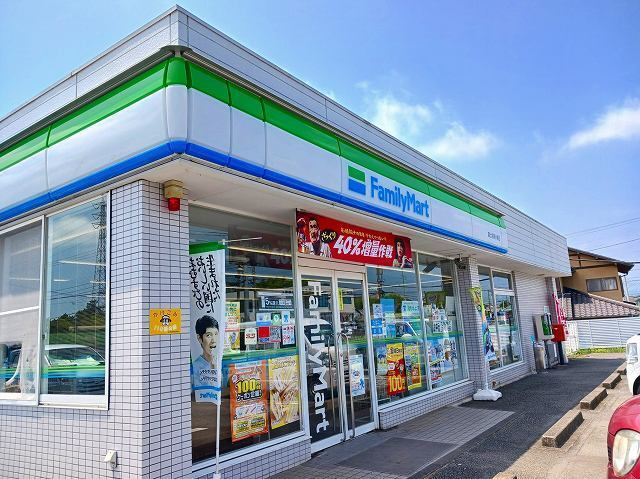 オーロラ　ヴィレッジⅢの周辺|その他「ファミリーマート富士宮東小泉店まで200m」
