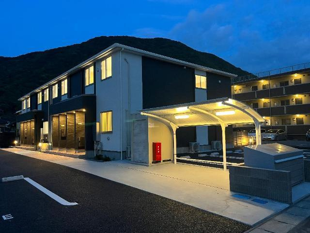 ソラーナの外観|外観写真（夜）
