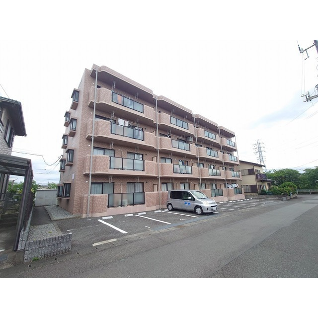 アウローラ桜堤の外観