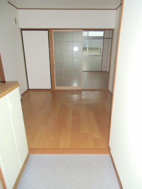 エクレール駿河台Ｂの玄関