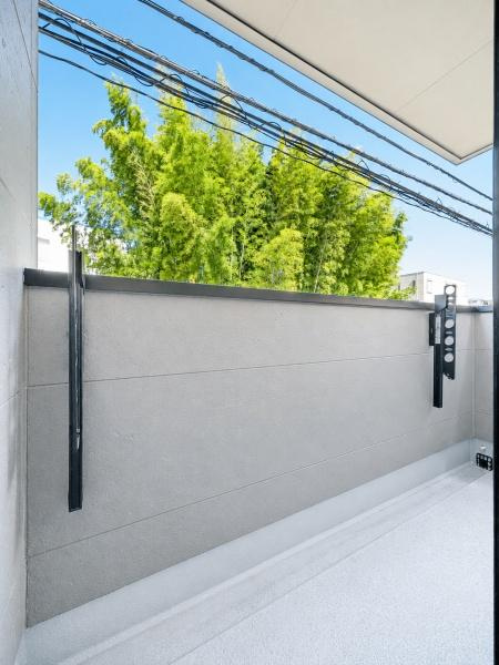 横浜市港南区日野中央２丁目の新築一戸建のバルコニー|陽当り良好のバルコニー！
風通しもよく気持ちいいです